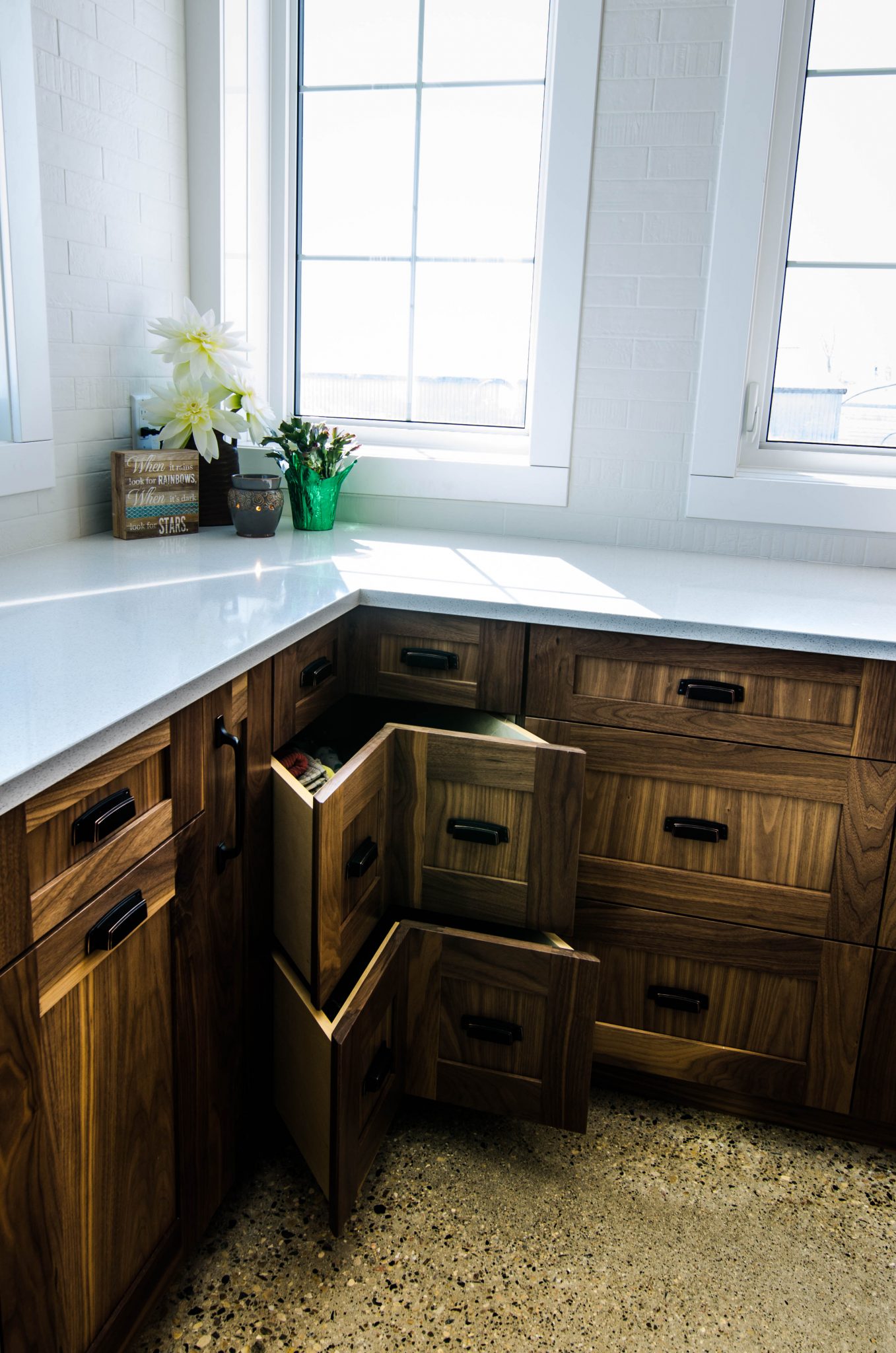 Winnipeg Kitchen Cabinets by Netley Millwork | mar 92018 0129