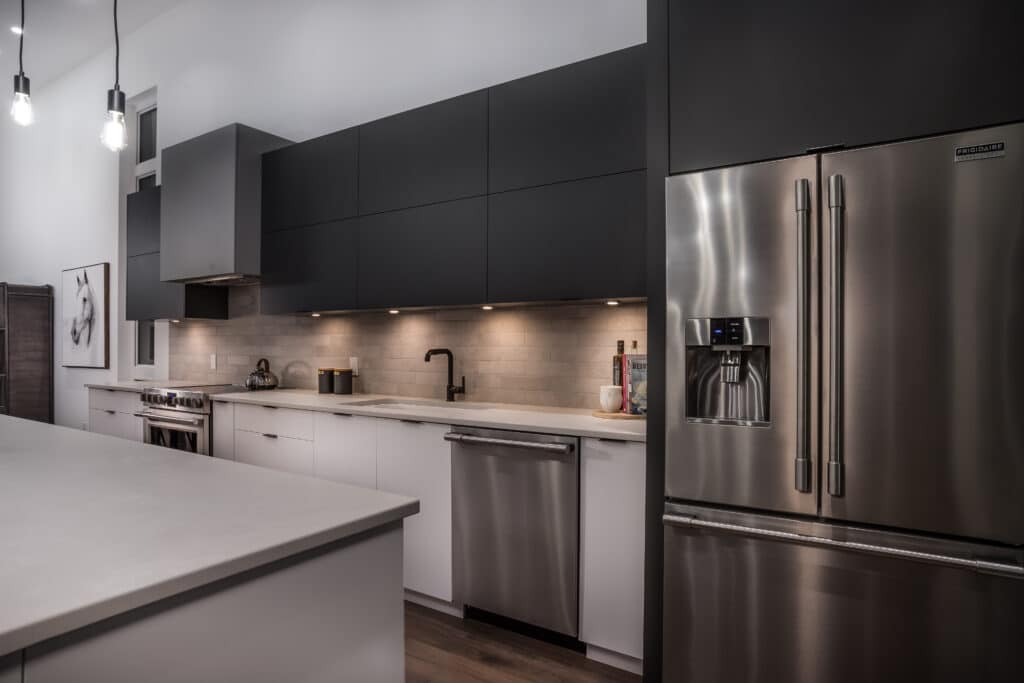 Winnipeg Kitchen Cabinets by Netley Millwork | IMG 0955 Edit